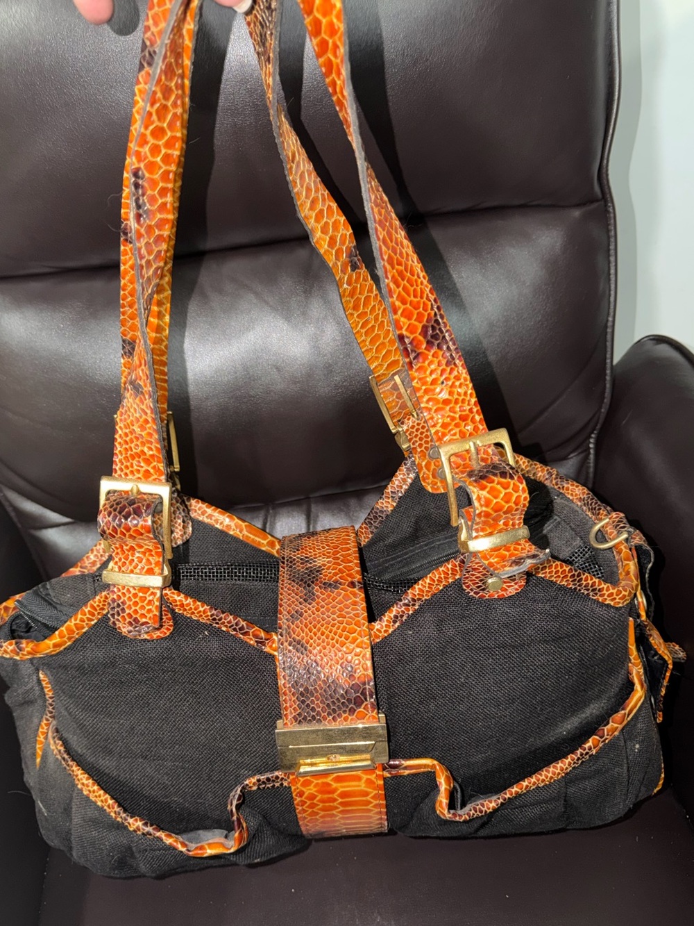 Petote carrier Black and Orange Textured-Trim Shoulder Bag for dogs or any pet